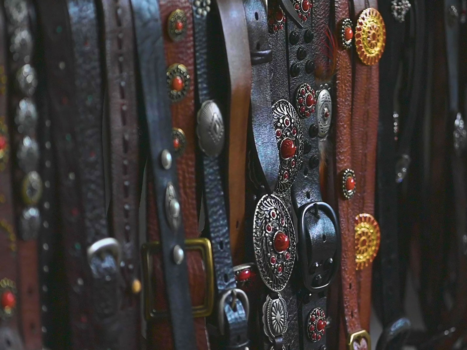 Produzione Cinture e Accessori Moda - Puntovita & Arsenice